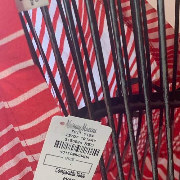 Neiman Marcus- Large Red and White Summer Rayon Dress - Picture 4 of 9